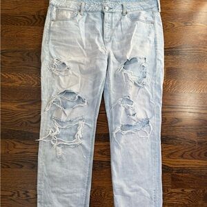 American Eagle Outfitters Light Blue Distressed Women's Jeans